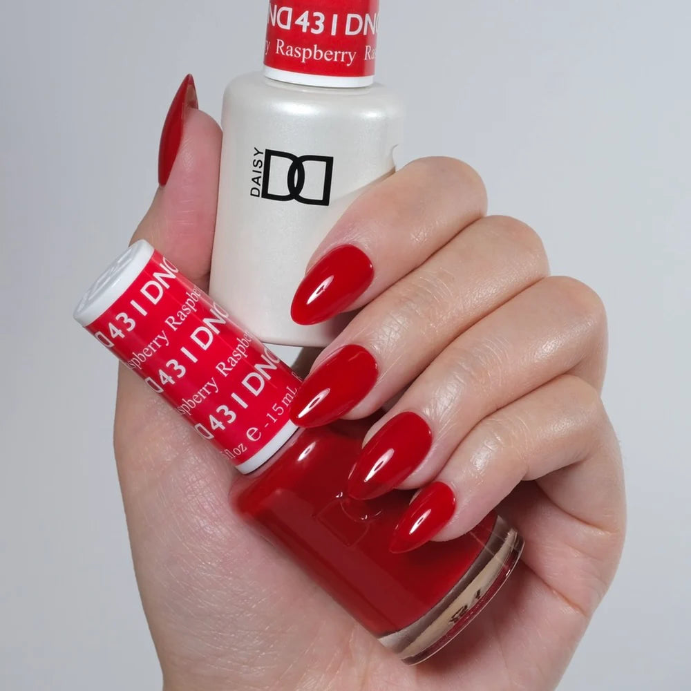 DND Gel Polish #431 - Raspberry UV/LED Soak Off Gel