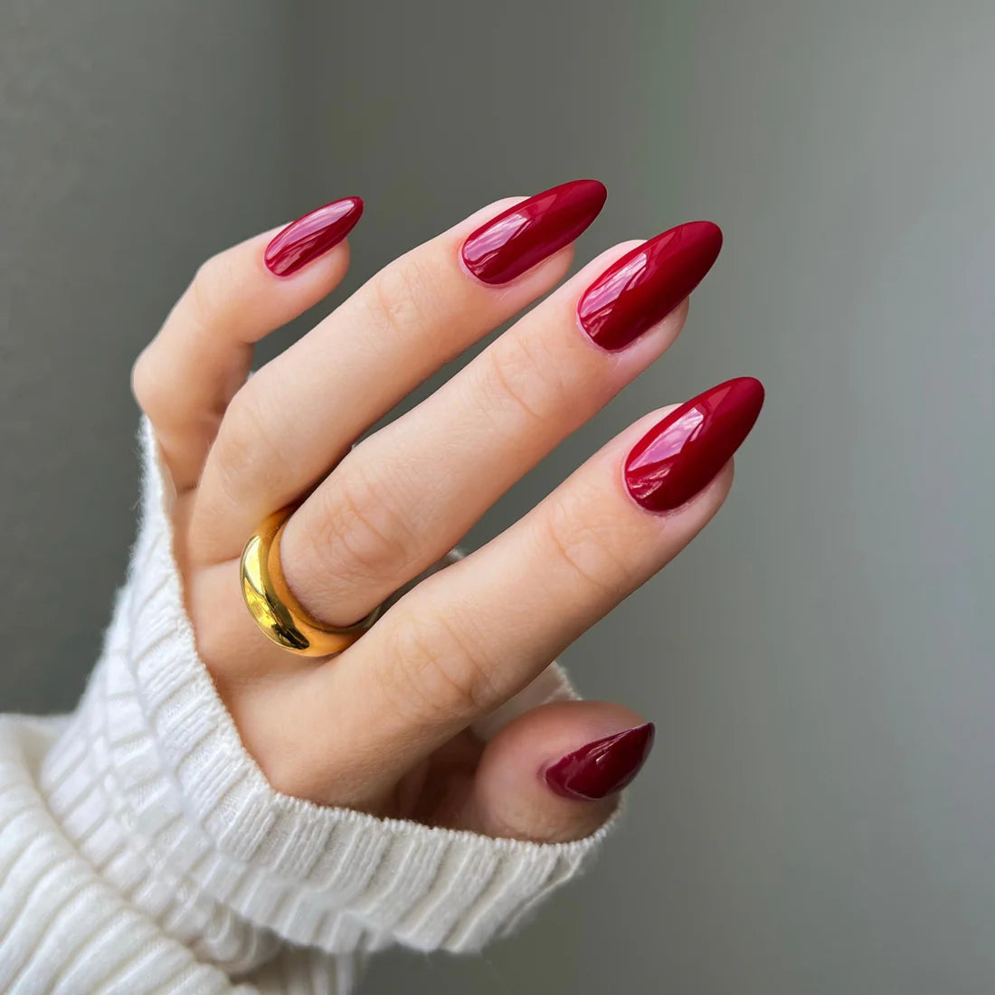 DND #456 Cherry Berry Gel Polish - UV/LED Soak Off