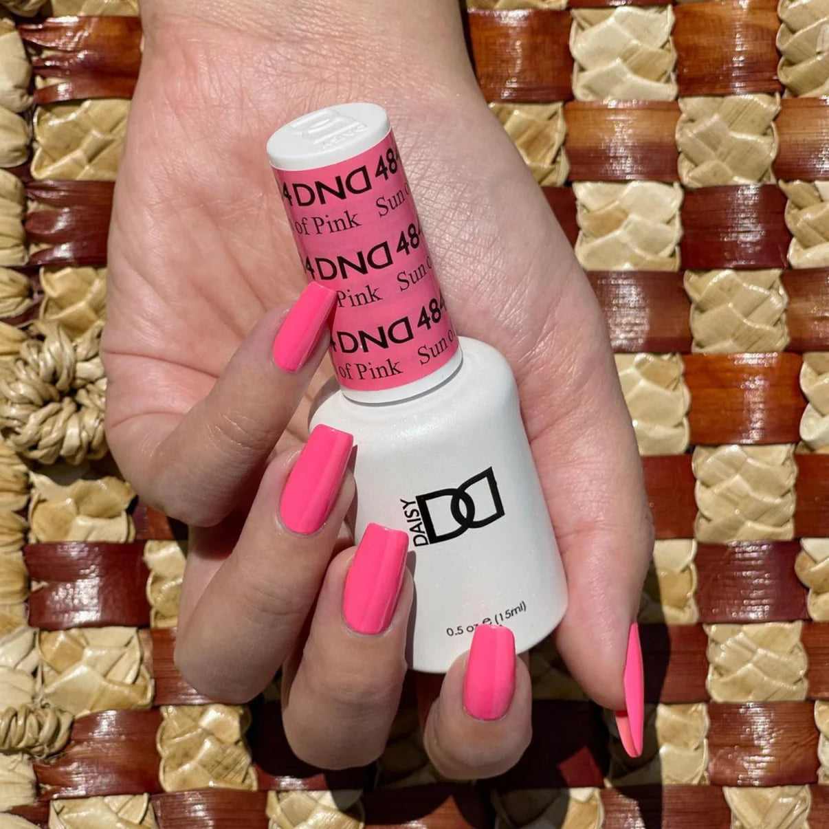 DND #484 Sun of Pink Gel Polish - UV/LED Soak Off