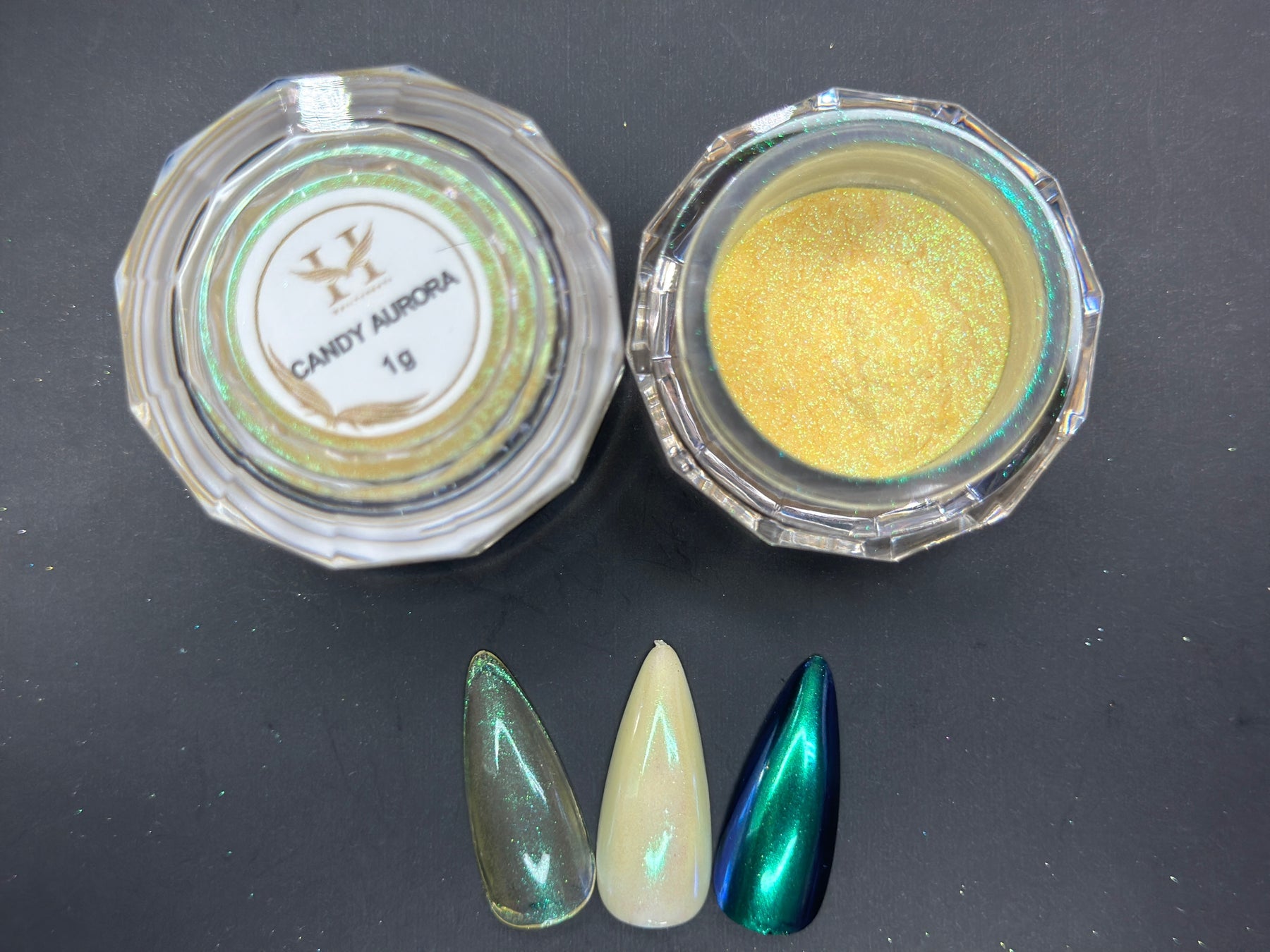 Hang Candy Aurora Chrome #35 – 1g Holographic Nail Powder