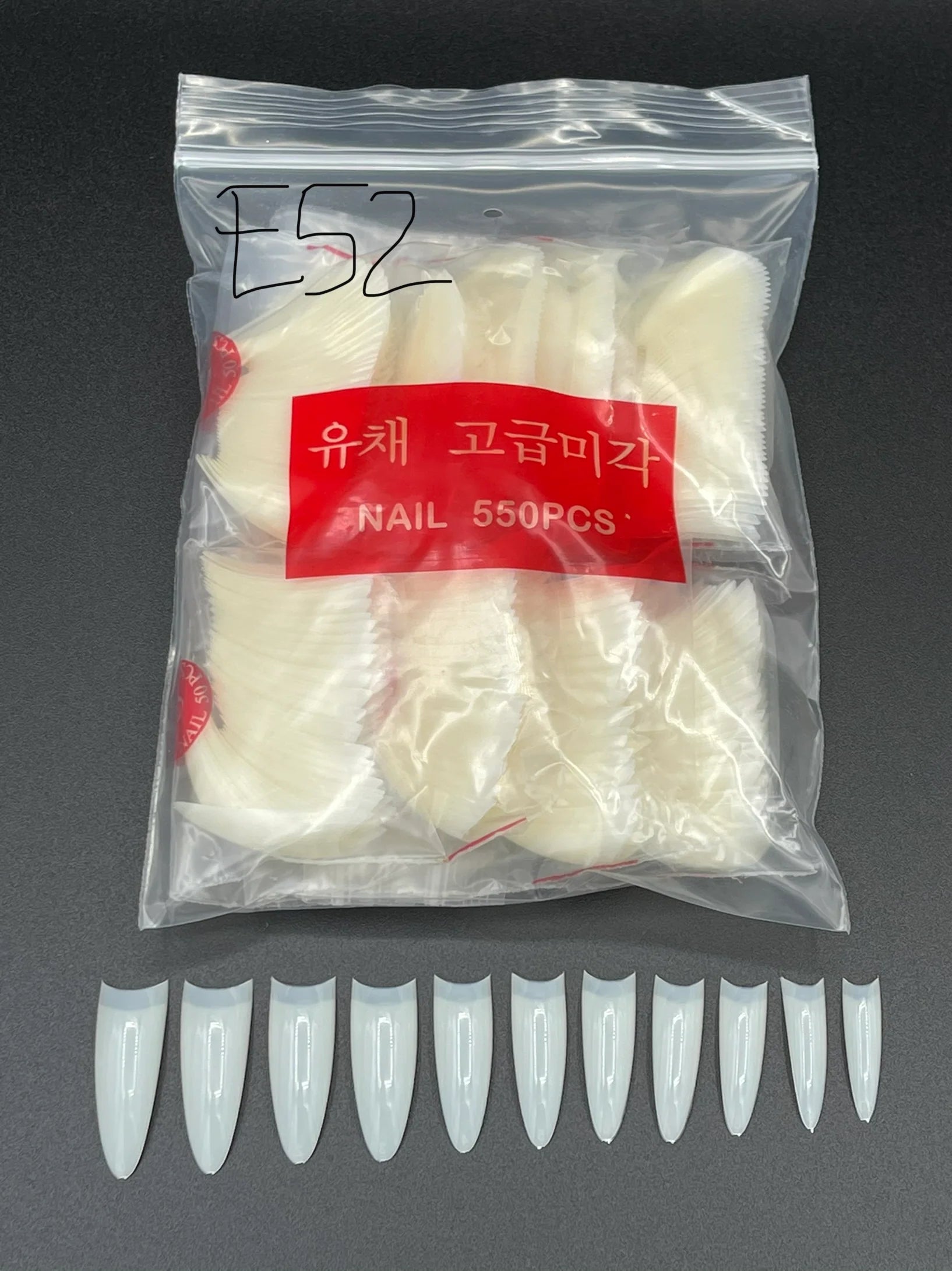Nail Tips #E52 – 550 PCS, Sizes #0-#10, High-Quality & Durable