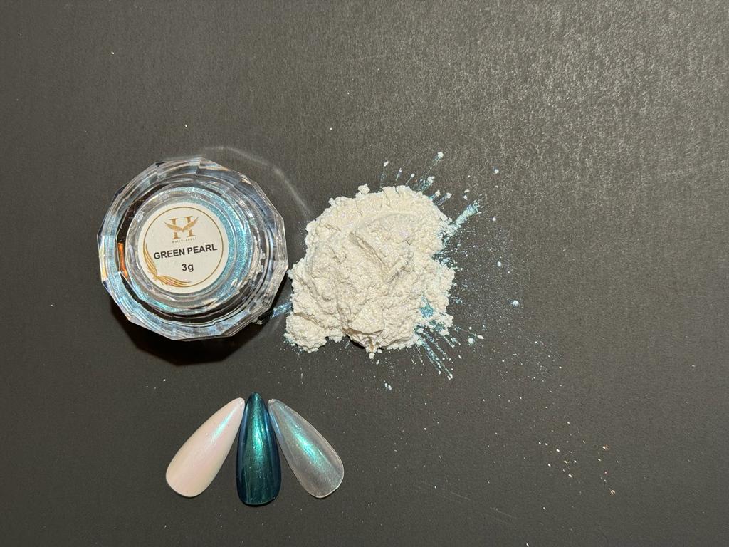 Hang Green Pearl Chrome #24 – 3g Mirror Nail Powder
